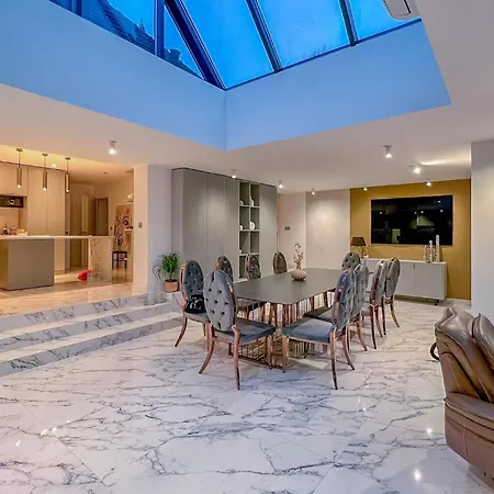 Pet Friendly In Semesterbostad *